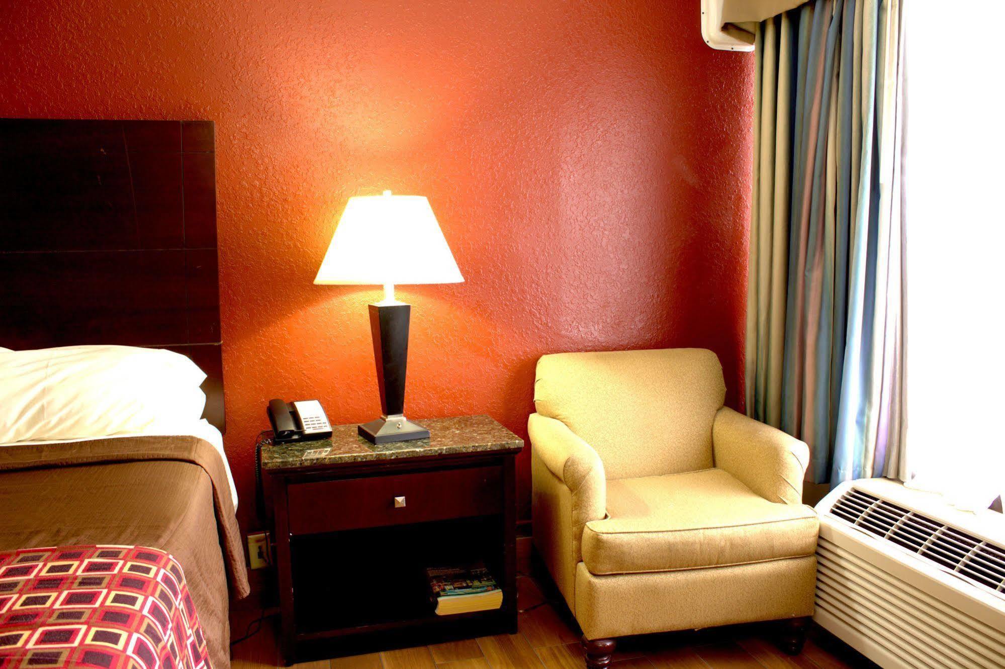 Motel Polynesian 2*
